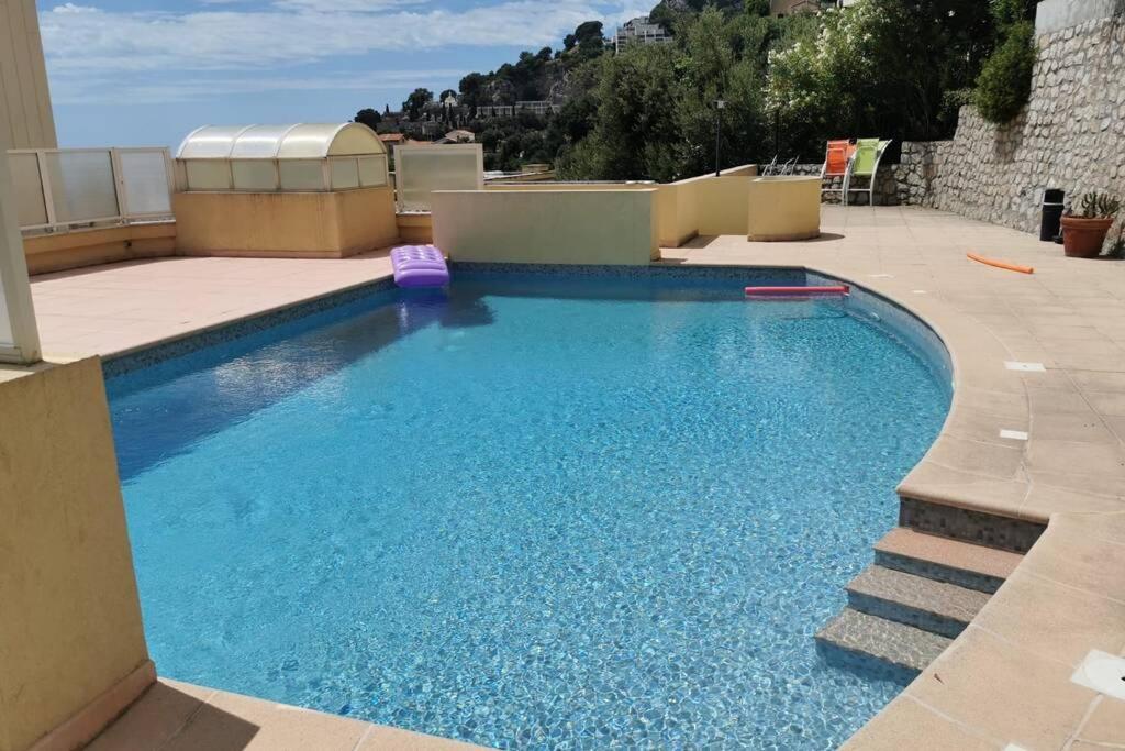 Studio Climatise - Belle Vue Mer-Piscine Бюсолей Екстериор снимка